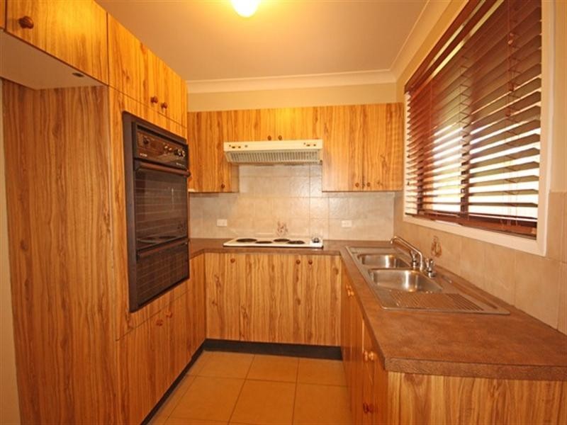 71 Eschol Park Drive, Eschol Park NSW 2558