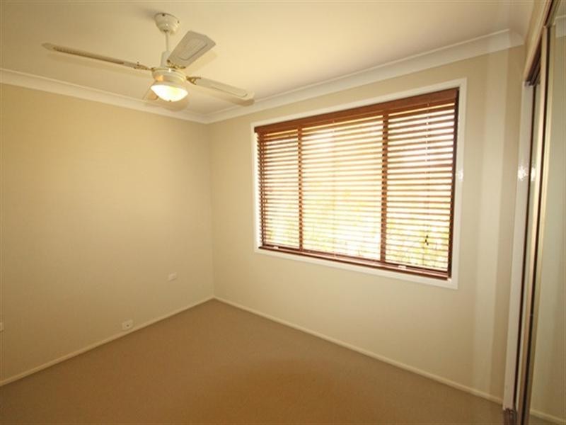 71 Eschol Park Drive, Eschol Park NSW 2558