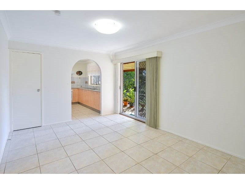 2 Harrow Road, Glenfield NSW 2167