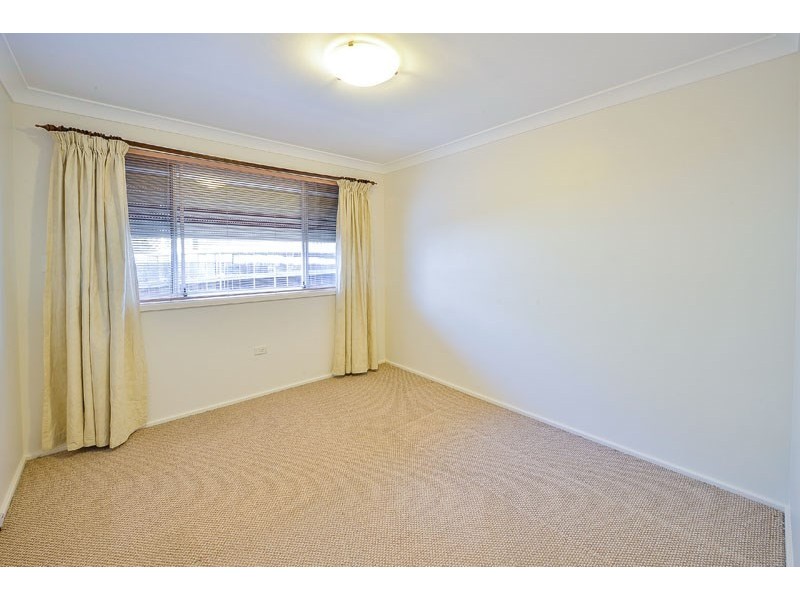 2 Harrow Road, Glenfield NSW 2167