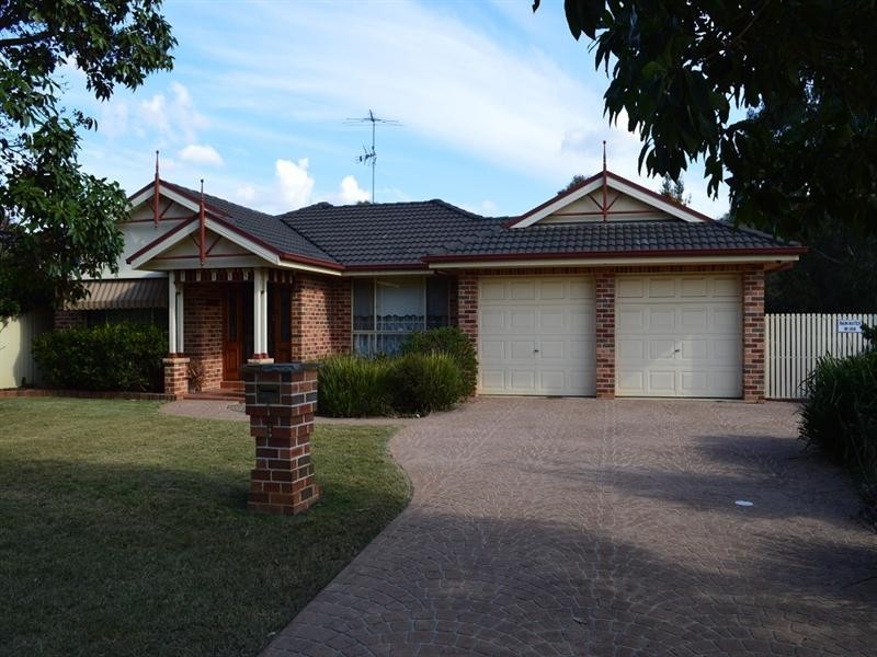 9 Banksia Road, Mount Annan NSW 2567