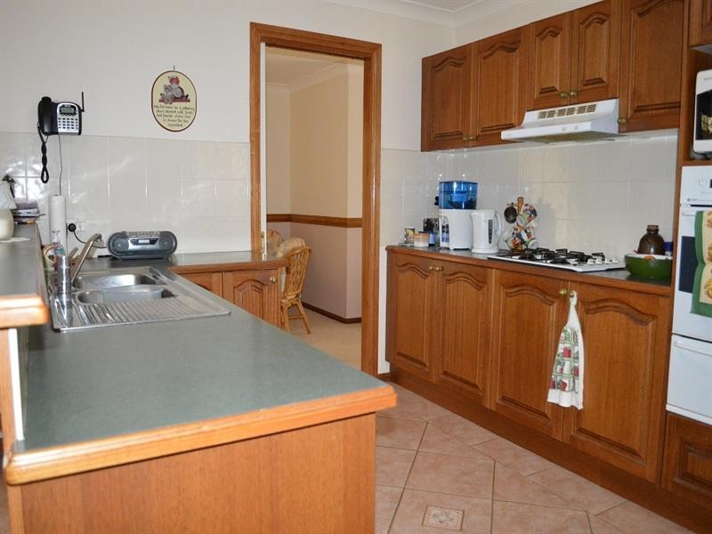 9 Banksia Road, Mount Annan NSW 2567