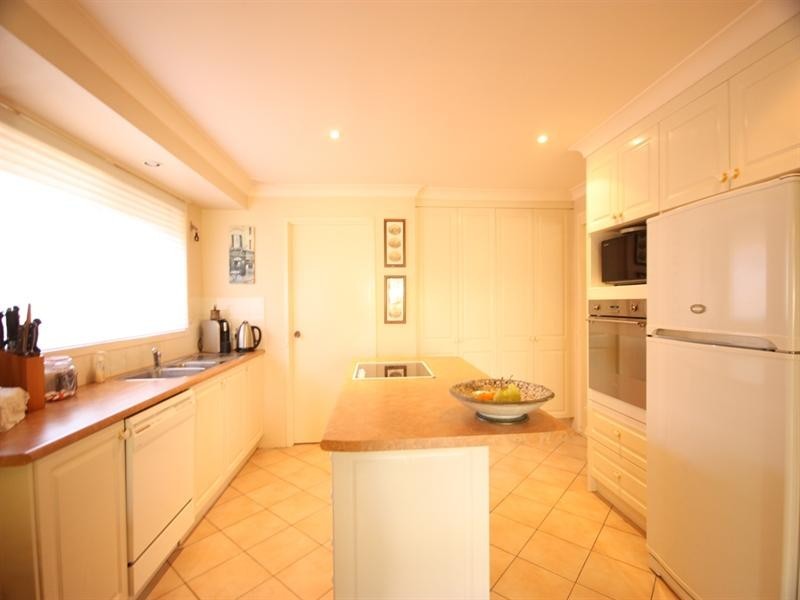 36 Livingstone Avenue, Ingleburn NSW 2565