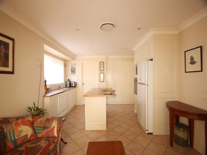 36 Livingstone Avenue, Ingleburn NSW 2565