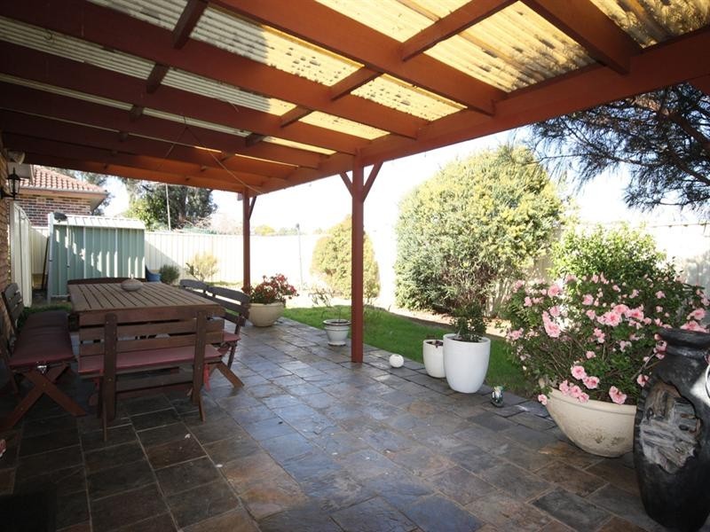 36 Livingstone Avenue, Ingleburn NSW 2565