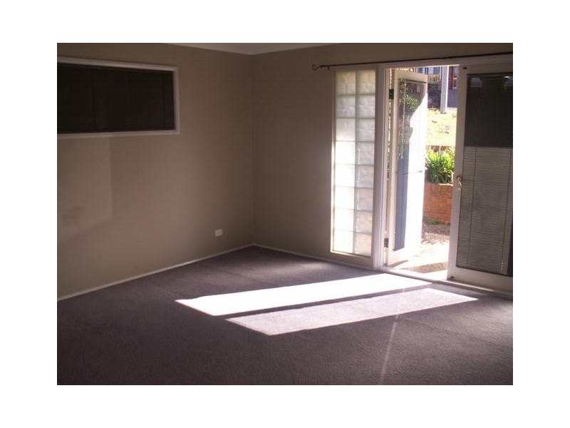 Glen Alpine NSW 2560