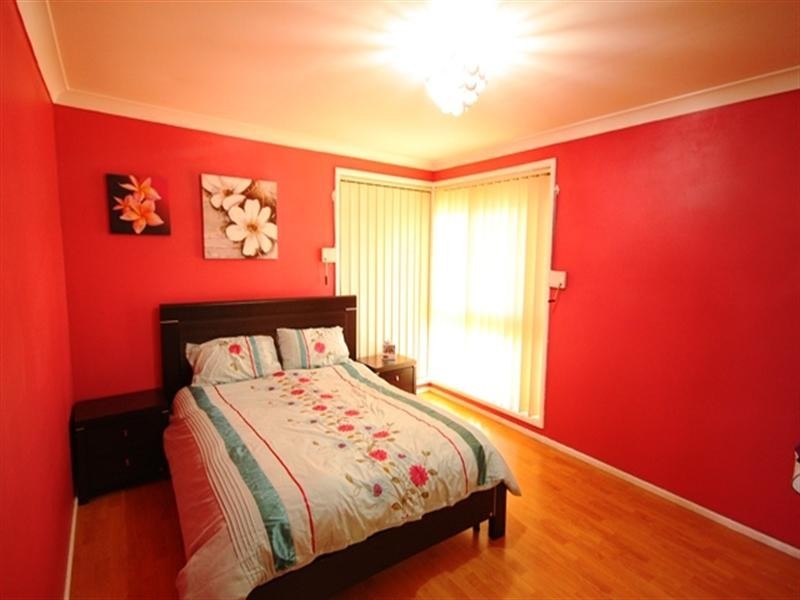 Ingleburn NSW 2565
