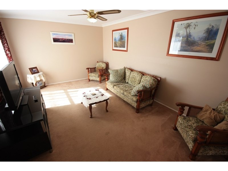 91 Welling Drive, Mount Annan NSW 2567