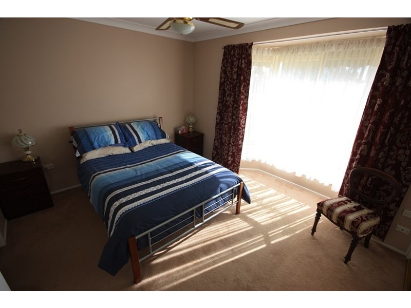 91 Welling Drive, Mount Annan NSW 2567