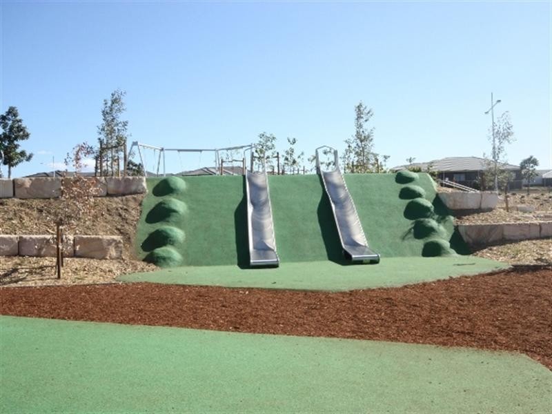 18 Geoghegan Circuit, Oran Park NSW 2570