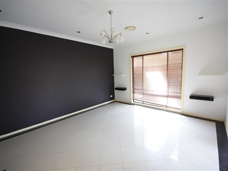 103 Maryfields Drive, Blair Athol NSW 2560