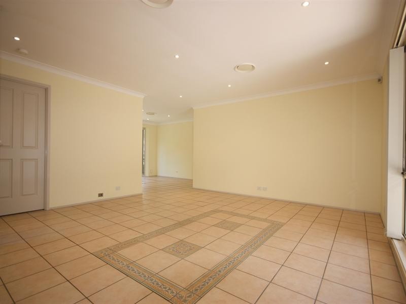 1 Hakea Street, Mount Annan NSW 2567