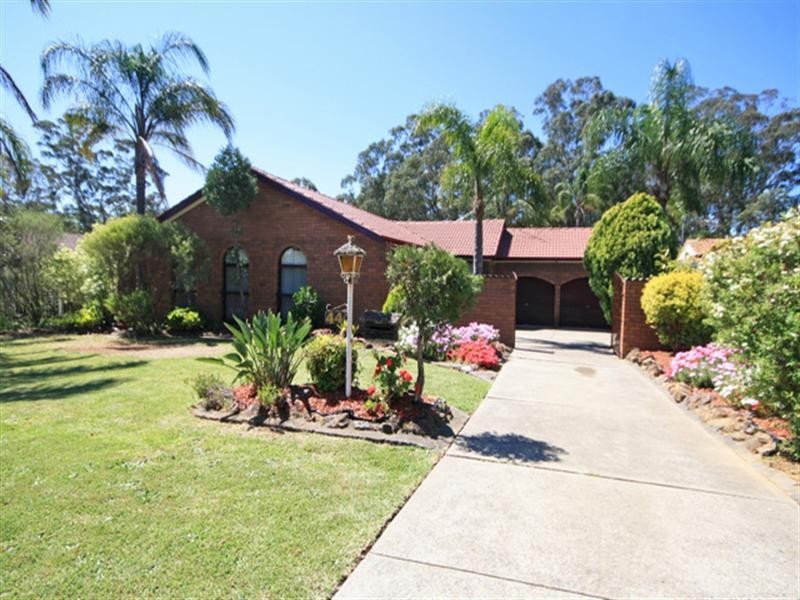 44 Trobriand, Glenfield NSW 2167