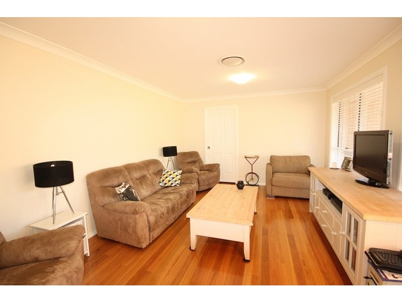 57 Fern Avenue, Bradbury NSW 2560