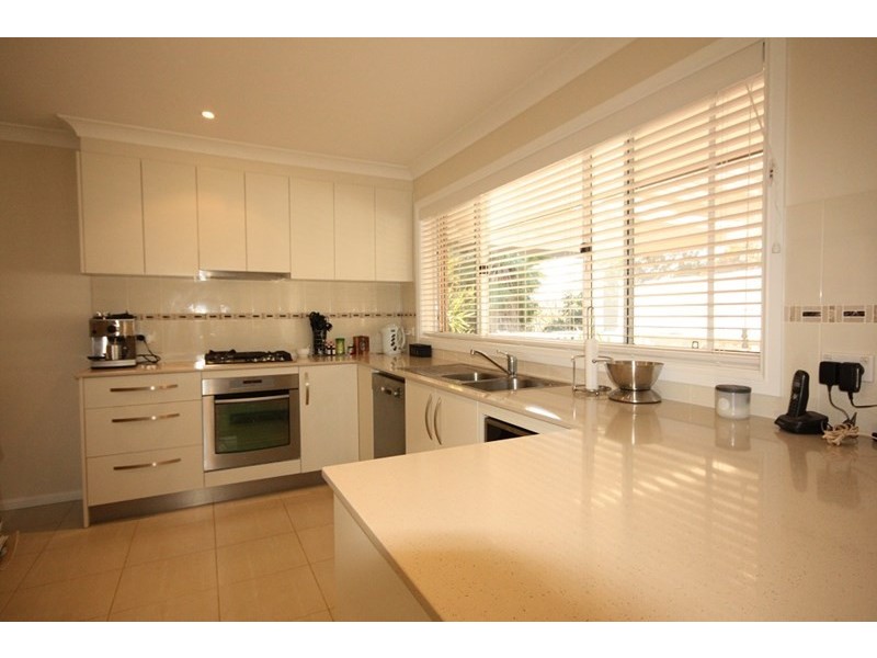 57 Fern Avenue, Bradbury NSW 2560