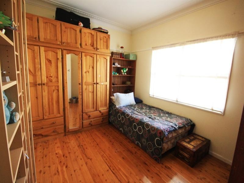 Campbelltown NSW 2560