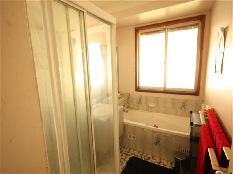 Macquarie Fields NSW 2564