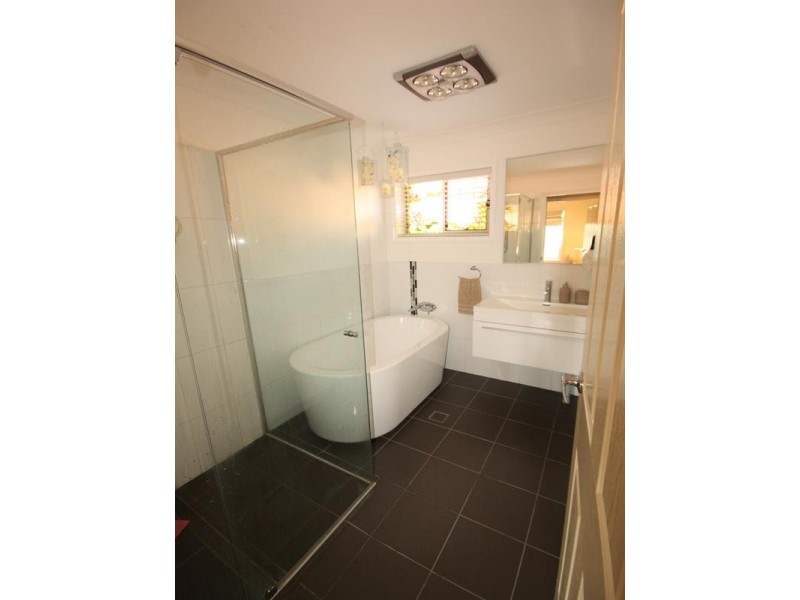 2 Kyeema Place, Bow Bowing NSW 2566