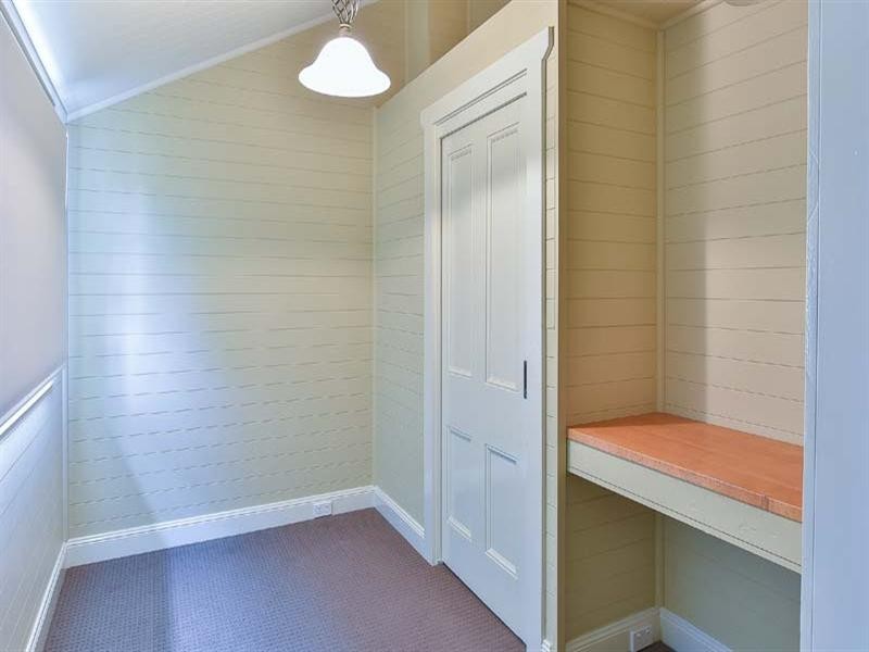 115 Waminda Avenue, Campbelltown NSW 2560