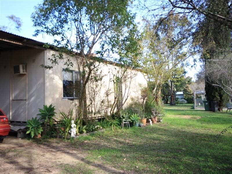 Long Point NSW 2564