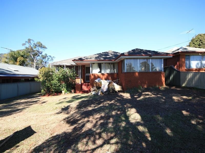 29 Valley Road, Campbelltown NSW 2560