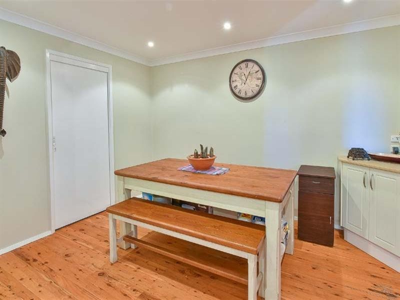 26 Eschol Park Drive, Eschol Park NSW 2558