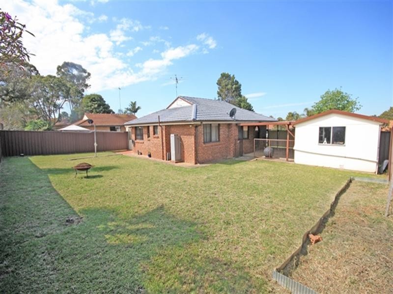 St Helens Park NSW 2560