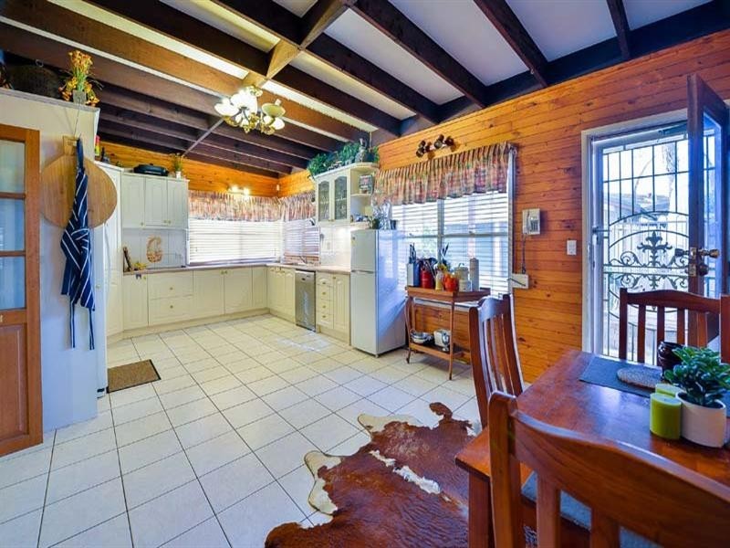 16 McLean Road, Campbelltown NSW 2560