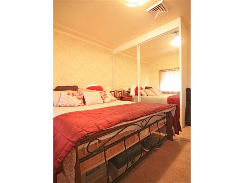 25 Austin Avenue, Campbelltown NSW 2560