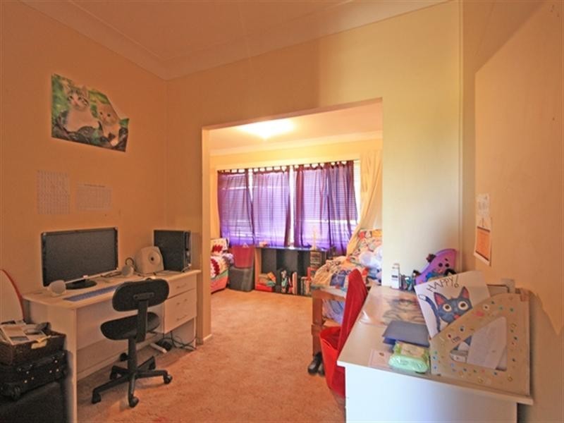 25 Austin Avenue, Campbelltown NSW 2560