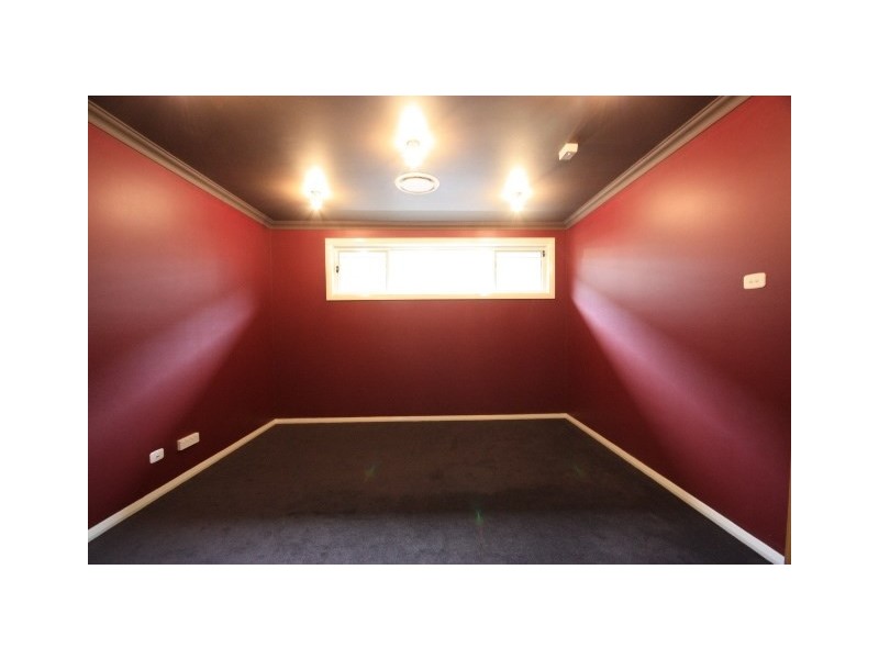 6 Crick Place, Oran Park NSW 2570