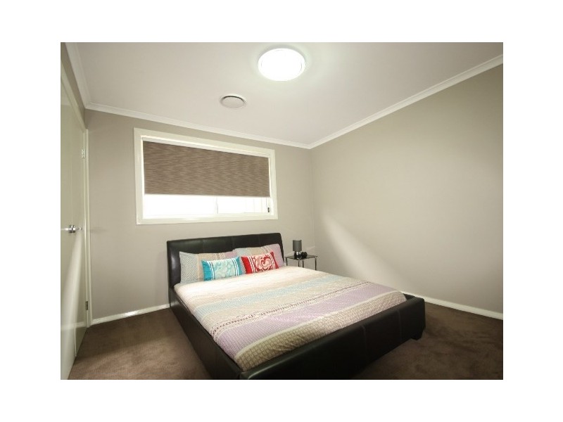 6 Crick Place, Oran Park NSW 2570