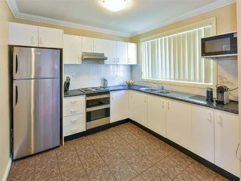 23/17 Poplar Crescent, Bradbury NSW 2560