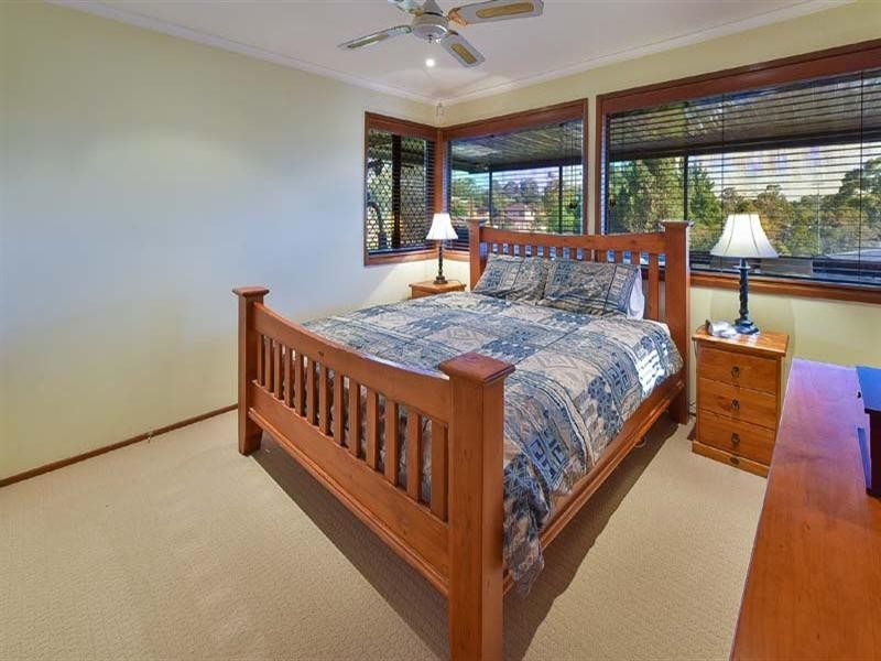 38 Peggotty Avenue, Ambarvale NSW 2560