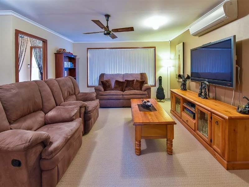 38 Peggotty Avenue, Ambarvale NSW 2560