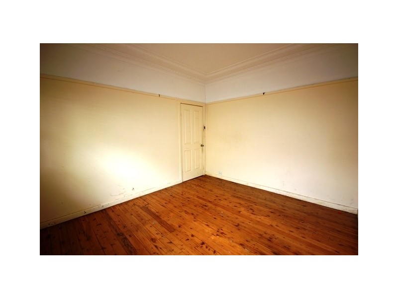 14 Moore Street, Campbelltown NSW 2560