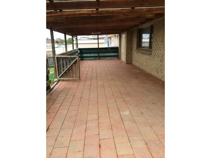 38 Goodsell Street, Minto NSW 2566