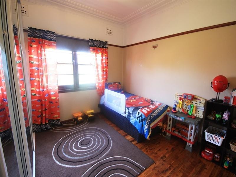 Campbelltown NSW 2560