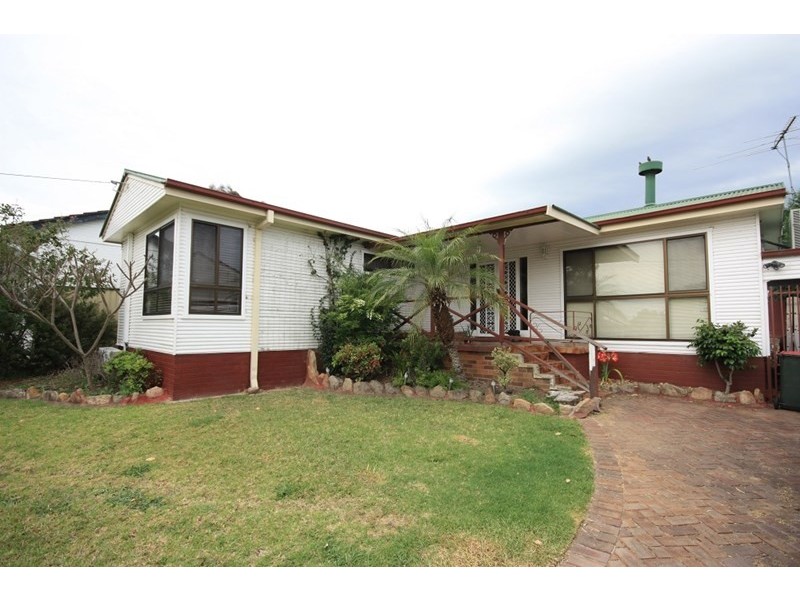 42 Doncaster Avenue, Narellan NSW 2567