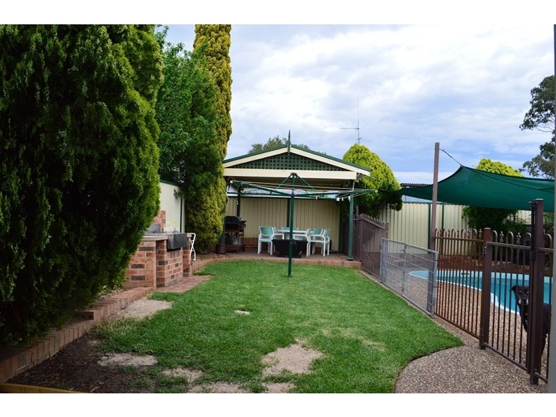 42 Doncaster Avenue, Narellan NSW 2567