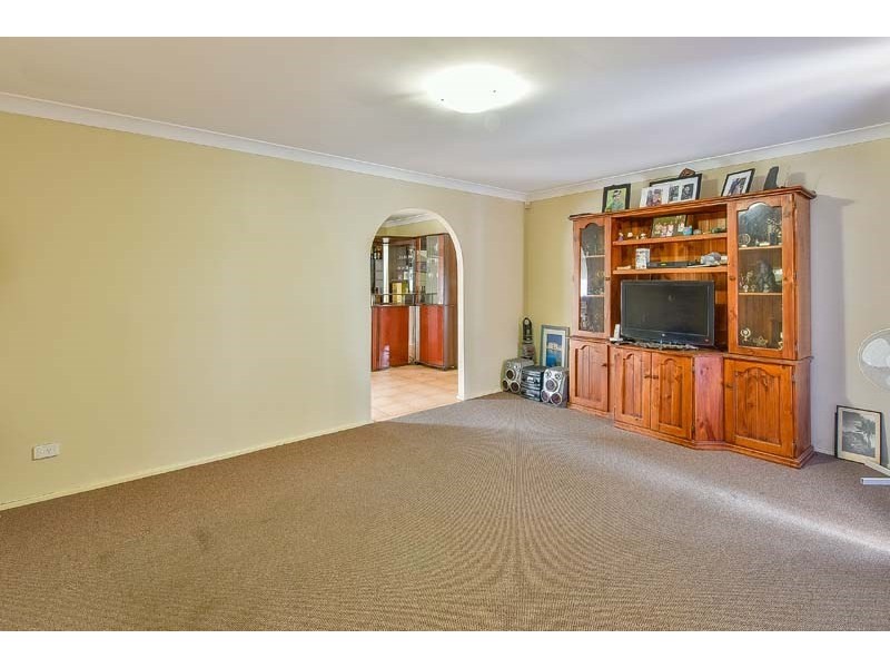 40 Ohlfsen Road, Minto NSW 2566