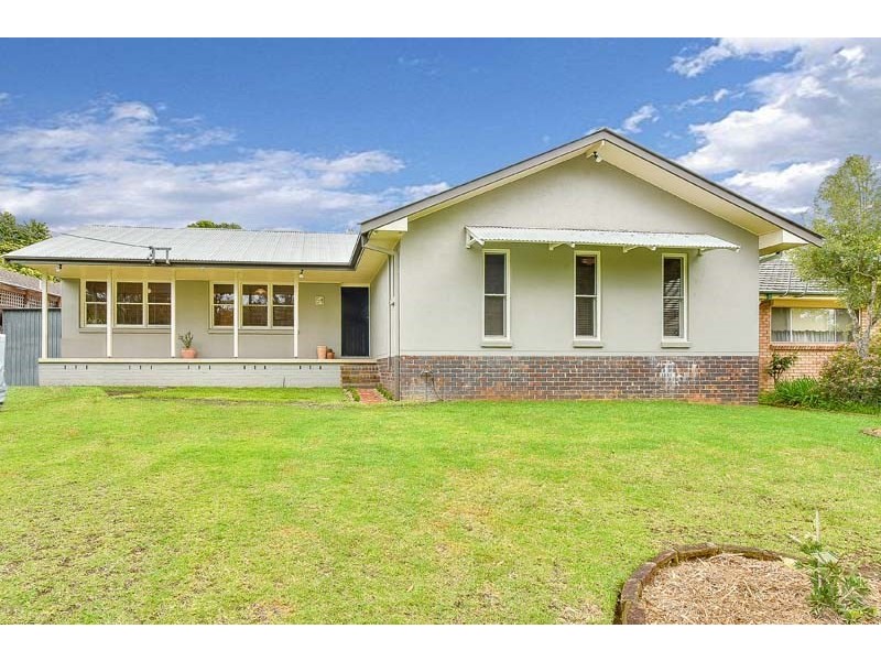 54 Richmond Crescent, Campbelltown NSW 2560