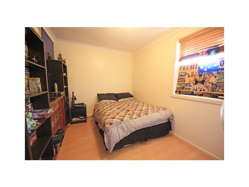 7 Seddon Place, Campbelltown NSW 2560