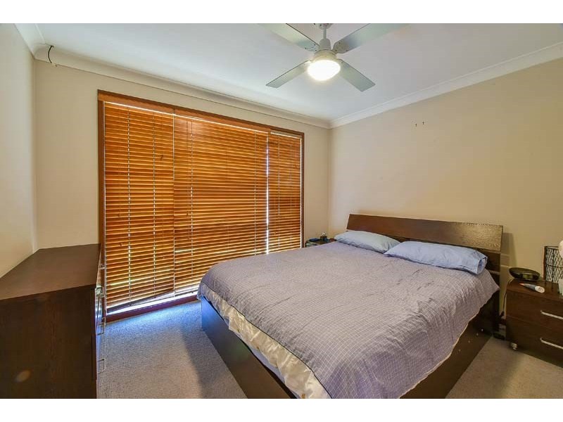 1 Ore Place, Eagle Vale NSW 2558