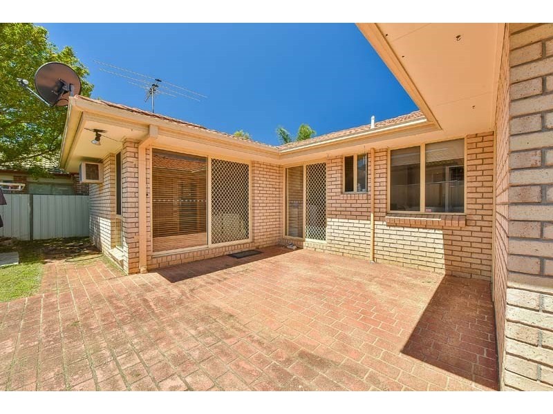 1 Ore Place, Eagle Vale NSW 2558
