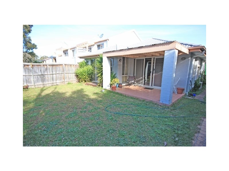 7/72 Parliament Road, Macquarie Fields NSW 2564