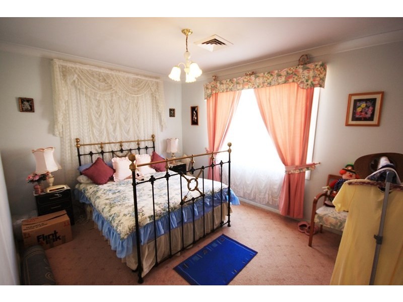 10 Lacks Place, Blair Athol NSW 2560