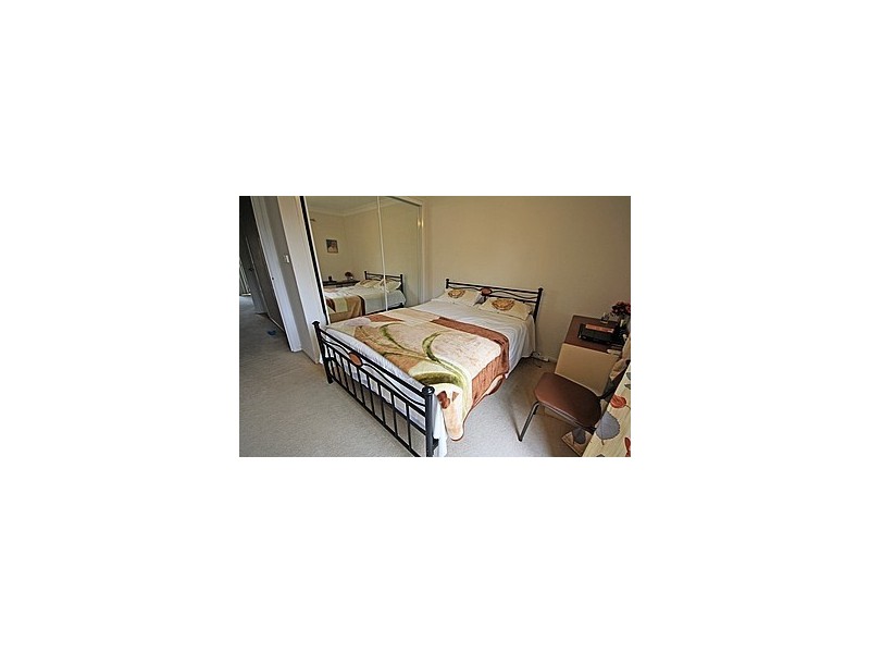 14/72 Parliament Road, Macquarie Fields NSW 2564