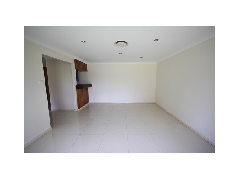 13 Terrigal Place, Woodbine NSW 2560