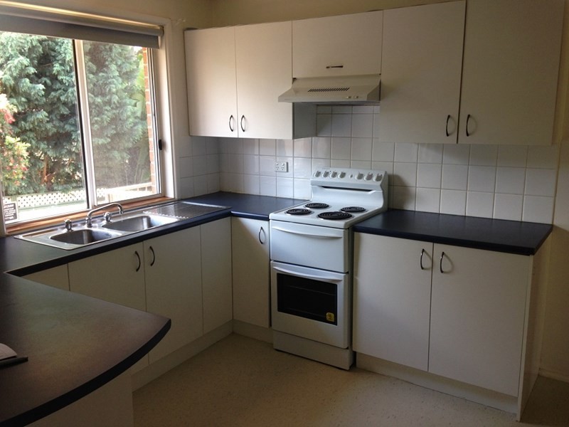 10a Lanark Place, St Andrews NSW 2566